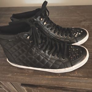 Quilted qenuine leather sneakers! Only worn twice.